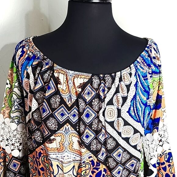 WinWin Colorful Tunic Top with Pinwheel Sleeves & Embroidered Accents, Size L/XL - Picture 2 of 7